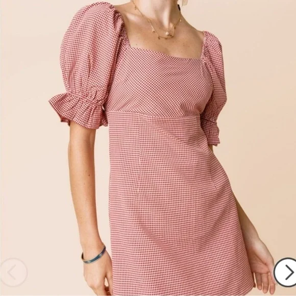 Red and white gingham mini dress - Picture 2 of 7